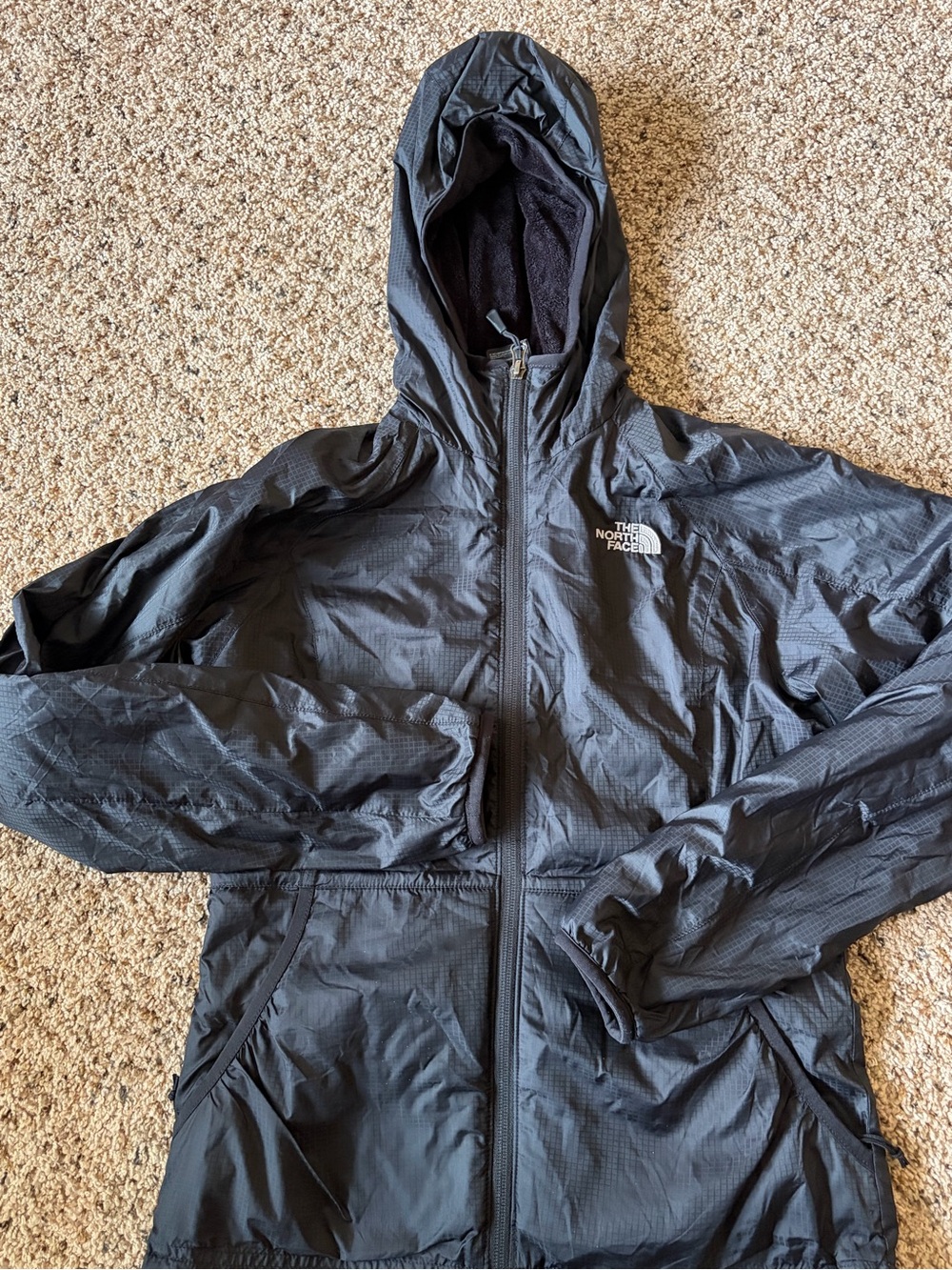 The North Face woman Black Hooded Lightweight Jacket